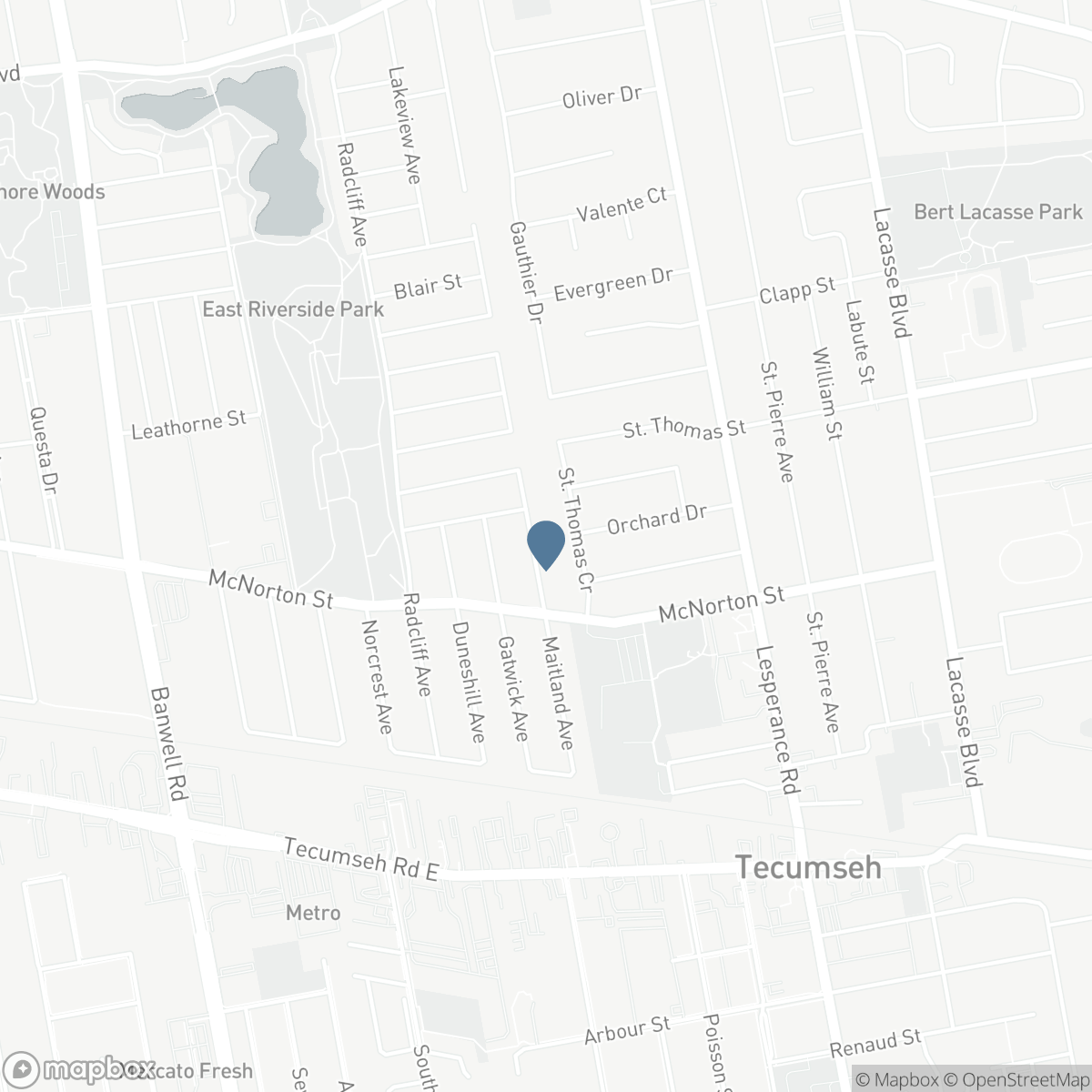 2230 MAITLAND AVENUE, Windsor, Ontario N8P 0B7